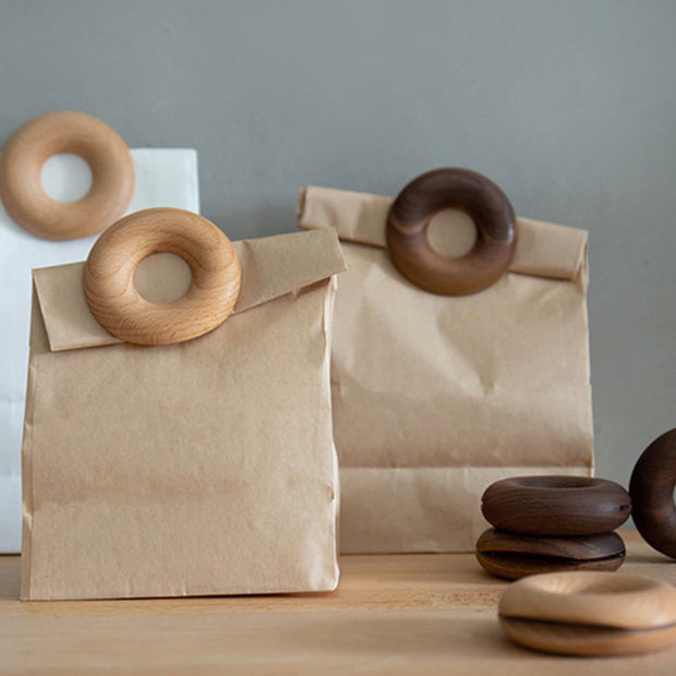 Wooden Donut Seal Clip